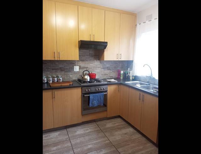 2 BEDROOM APARTMENT FOR SALE IN EAST GEDULD